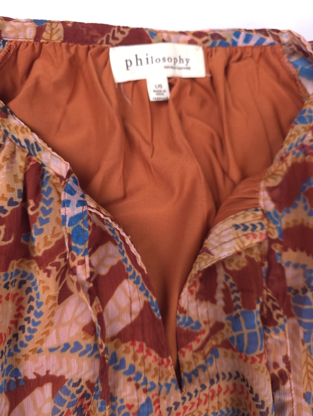 Philosophy Printed Sheer Blouse in Rust, Blue & Pink Sz Sz L - Picture 2 of 10